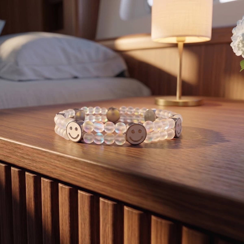 Rainbow White Mermaid Glass x White Luminous Enamel | Smile Bracelet