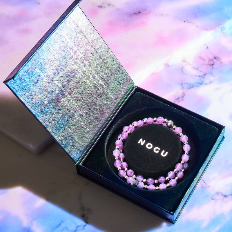 Charme cosmique | Enveloppement opale Dreamscape