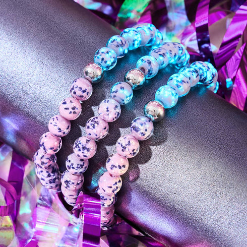 Iris bleu | Argent | Bracelet en macramé en verre Firefly
