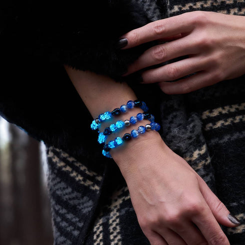 Marées étranges | Bracelet en argent sterling 925 avec tête de mort en verre Firefly