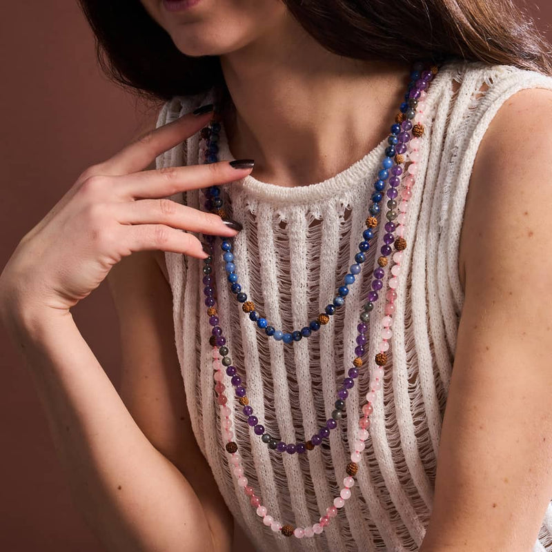 Pleine conscience | Pierre précieuse Rudraksha | Enveloppement spirituel pour Mala