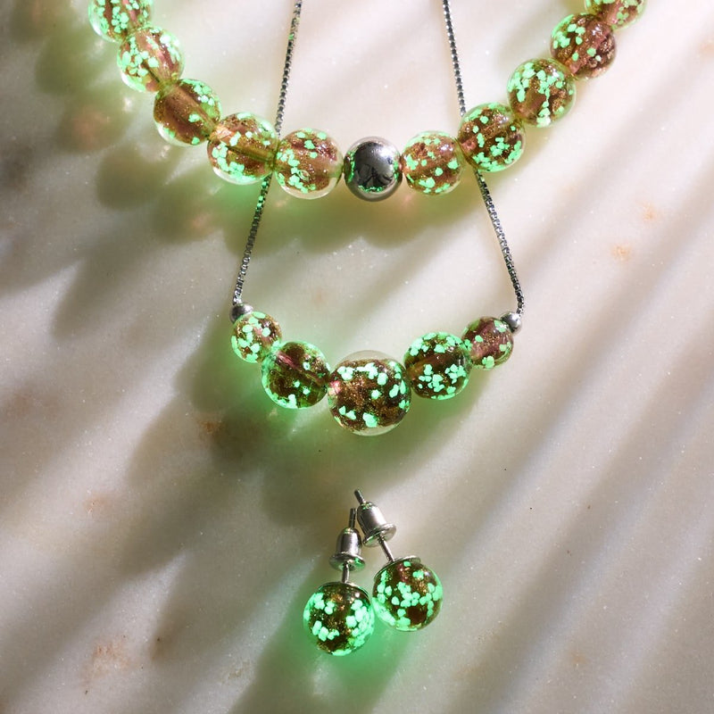 Merlot | Argent sterling .925 | Boucles d'Oreilles Tiges Verre Luciole