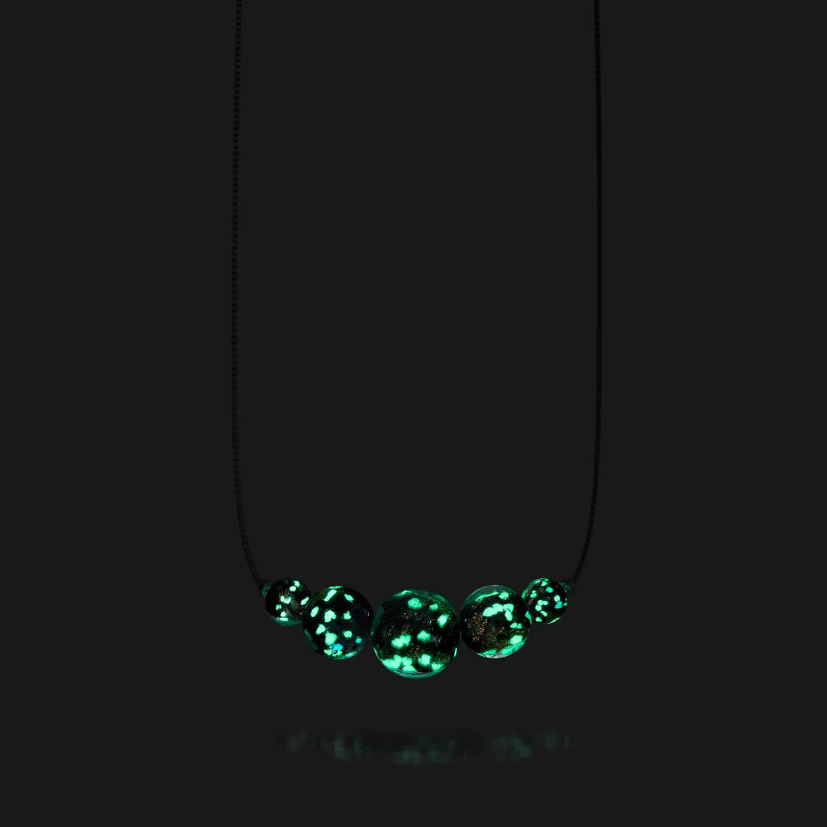 Merlot | Argent sterling .925 | Collier fermoir infini en verre luciole