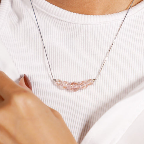 Eau de rose | Argent sterling .925 | Collier fermoir infini en verre luciole