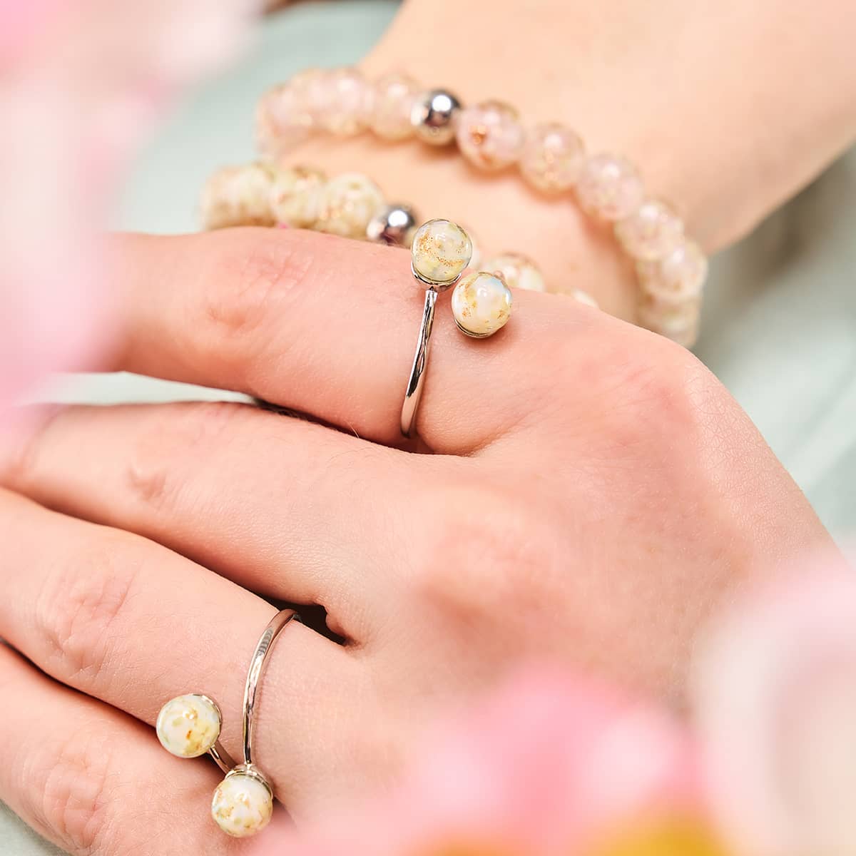 Ivoire | Argent sterling 925 | Verre Firefly | Bague Infinity Helix