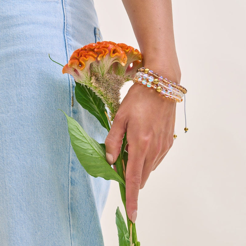 Champagne Supernova | Or | Bracelet de perles en macramé de verre Galaxy