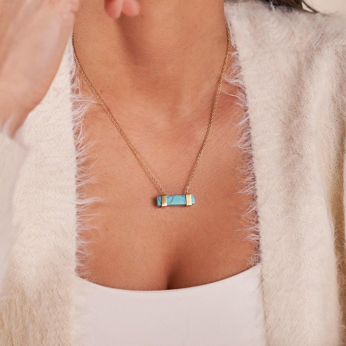 turquoise | Or | Collier barre de pierres précieuses