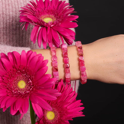 Fuchsia Agate | Silver | Gemstone Pebble Macrame Bracelet