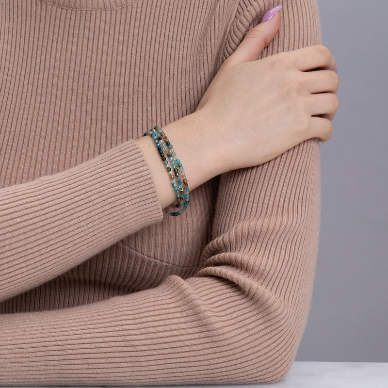 Jade bleu | Argent sterling .925 | Enveloppement de pierres précieuses
