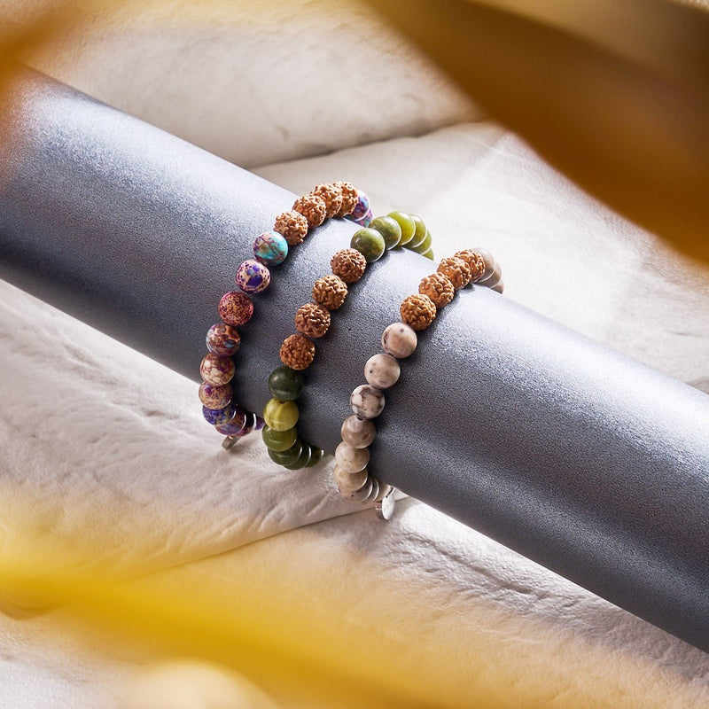 Gaïa | Régalite violette x Rudraksha | Bracelet Mala