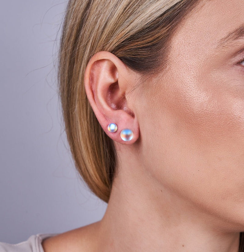 Arc-en-ciel Blanc | Argent sterling .925 | Mini Boucles D'Oreilles Sirène En Verre