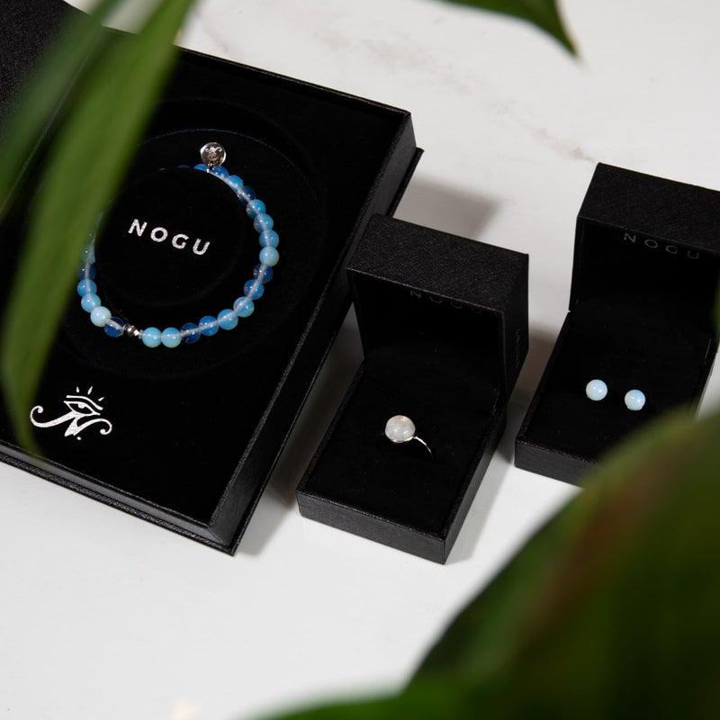 Pierre de lune opale | Argent sterling .925 | Boucles d'Oreilles Mini Pierres Précieuses