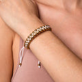 Size: Adjustable / One-Size-Fits-All