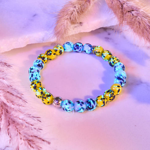 Soleil et ciel | Aide ukrainienne | Bracelet de perles de verre Firefly