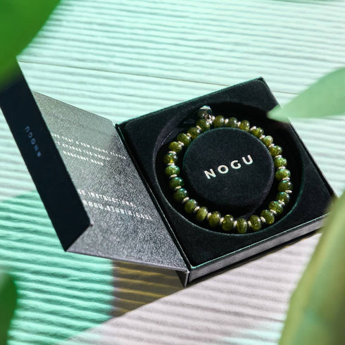 Bracelet en pierres précieuses en agate olive | Abacus 