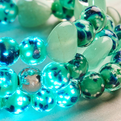 Bracelet en verre bleu menthe | Firefly Glass x Murano Hearts 