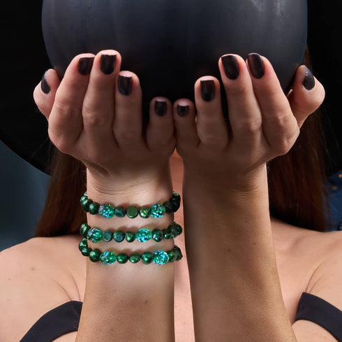 Emerald Crown | .925 Sterling Silver | Green Freshwater Pearl x Firefly Glass Skull Bracelet