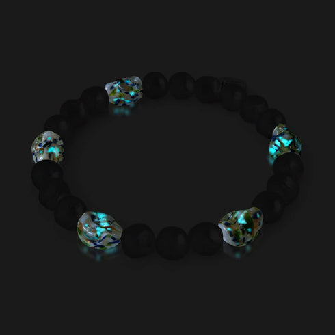 Ethereal Gloom | Bracelet en argent sterling 925 avec perles d'eau douce et crâne en verre Firefly en argent opale 