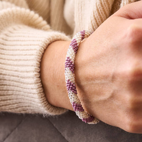 Purple Emperor | Bracelet en perles de verre de l'Himalaya