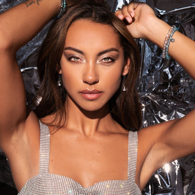 Supernova arc-en-ciel | Argent sterling .925 | Boucles d'oreilles à enfiler avec chaîne en verre Galaxy