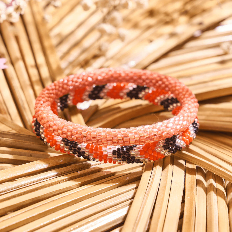 Clémentine Vague | Bracelet de perles de verre de l'Himalaya