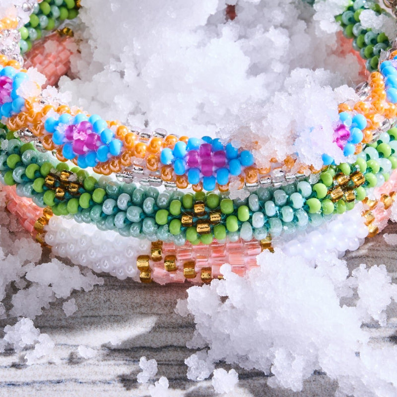 Snowbird | Bracelet de perles de verre de l'Himalaya